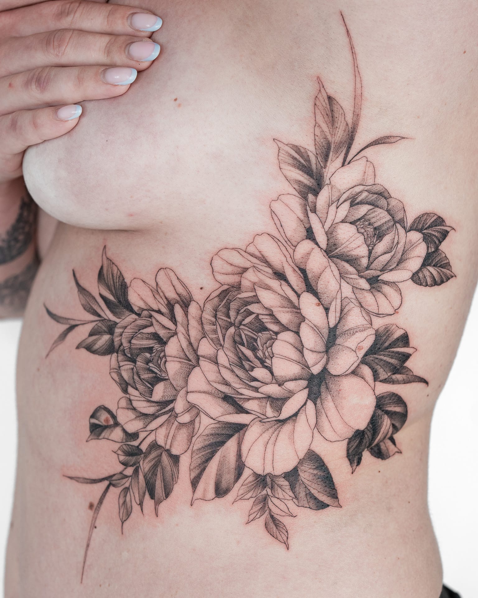 Fine line tattoo — refined detail